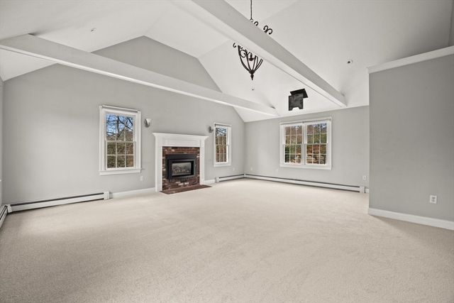 69 Fairview Ln, Plymouth, MA 02360