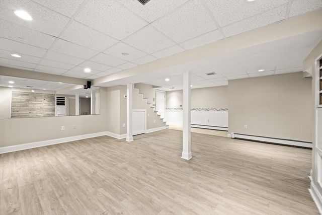 69 Fairview Ln, Plymouth, MA 02360