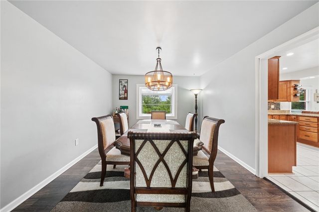 105 Hidden Valley Rd, Monroeville, PA 15146