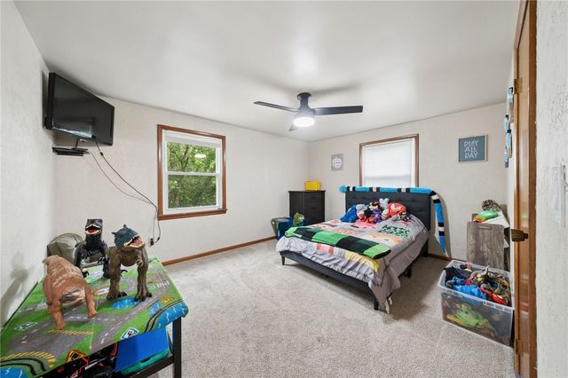 105 Hidden Valley Rd, Monroeville, PA 15146