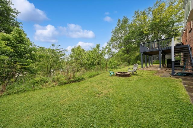 105 Hidden Valley Rd, Monroeville, PA 15146