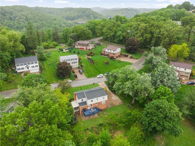 105 Hidden Valley Rd, Monroeville, PA 15146