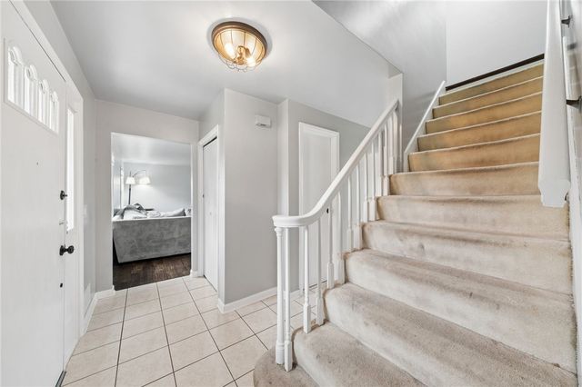 105 Hidden Valley Rd, Monroeville, PA 15146