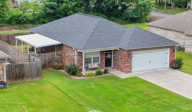 607 S 3rd Street, Dardanelle, AR 72834