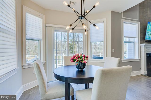 27 POTTER RD, Hillsborough, NJ 08844