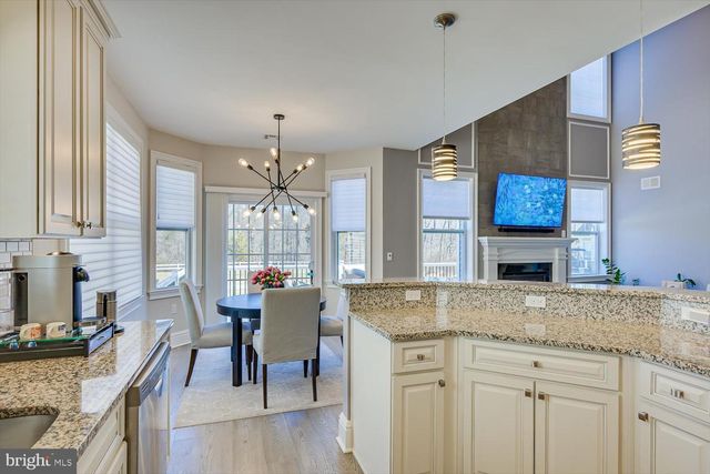 27 POTTER RD, Hillsborough, NJ 08844