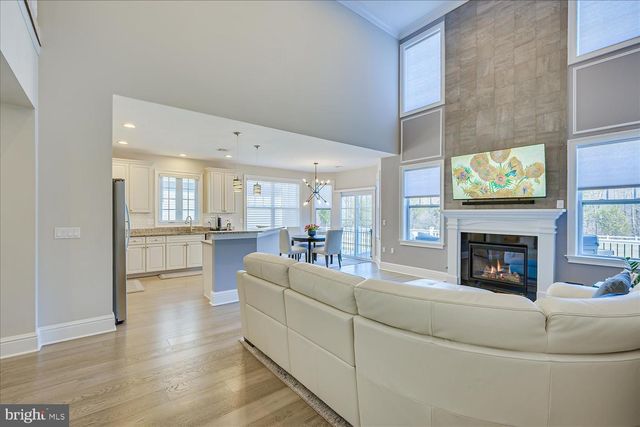 27 POTTER RD, Hillsborough, NJ 08844