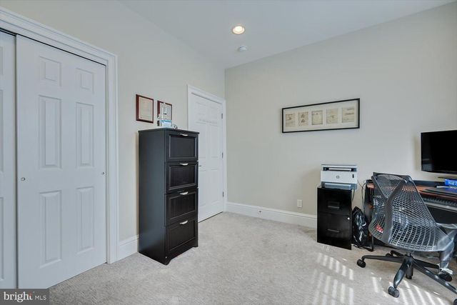 27 POTTER RD, Hillsborough, NJ 08844