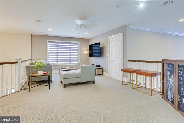 27 POTTER RD, Hillsborough, NJ 08844