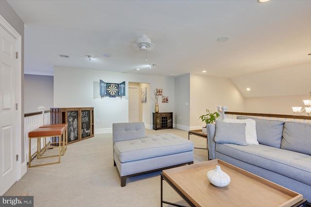 27 POTTER RD, Hillsborough, NJ 08844