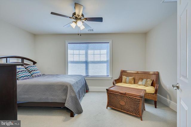 27 POTTER RD, Hillsborough, NJ 08844