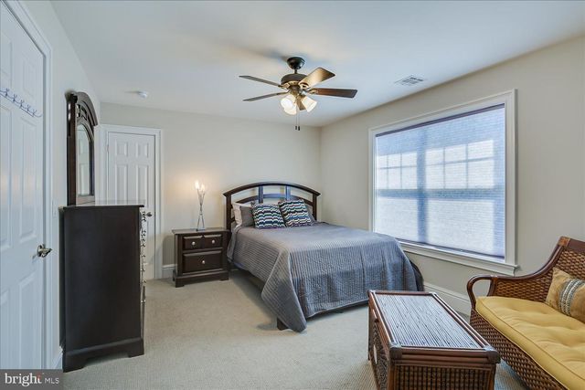 27 POTTER RD, Hillsborough, NJ 08844