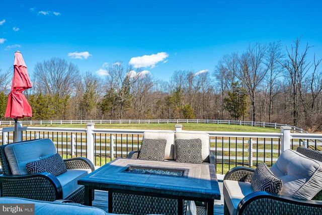 27 POTTER RD, Hillsborough, NJ 08844