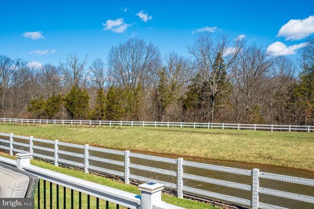 27 POTTER RD, Hillsborough, NJ 08844