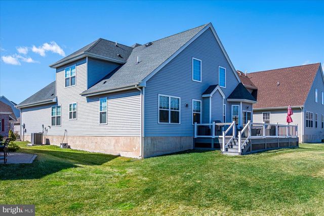 27 POTTER RD, Hillsborough, NJ 08844