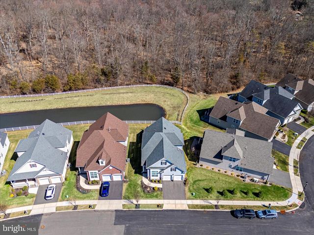 27 POTTER RD, Hillsborough, NJ 08844