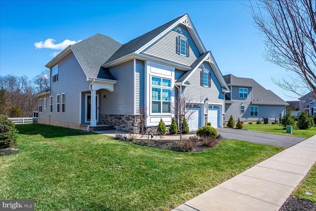 27 POTTER RD, Hillsborough, NJ 08844