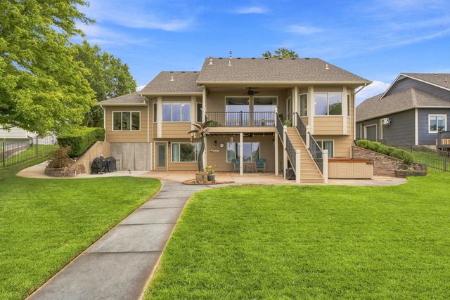 4711 W 31st St S, Wichita, KS 67215
