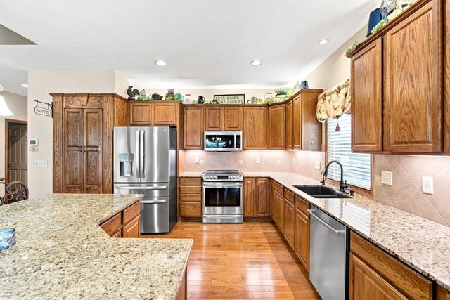 4711 W 31st St S, Wichita, KS 67215