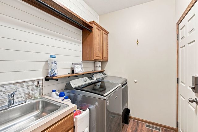 4711 W 31st St S, Wichita, KS 67215