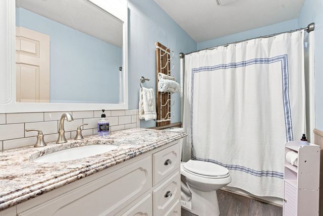 4711 W 31st St S, Wichita, KS 67215