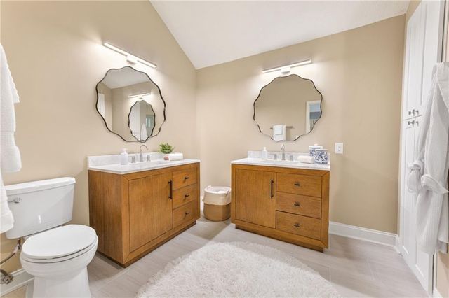 365 E Willow Run, Johns Creek, GA 30022