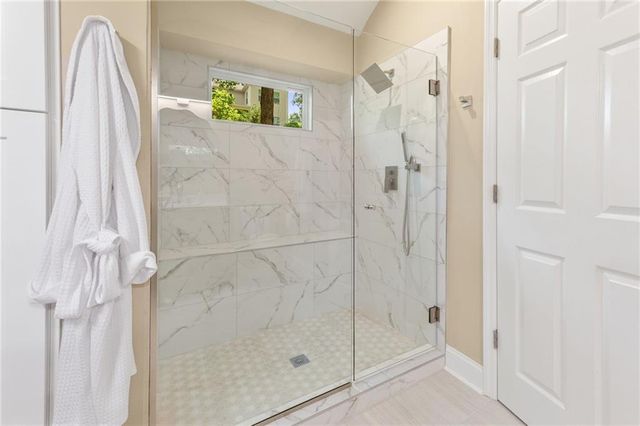 365 E Willow Run, Johns Creek, GA 30022