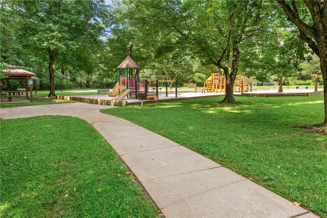 365 E Willow Run, Johns Creek, GA 30022
