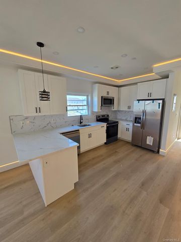 508 Beach 45 Street, Far Rockaway, NY 11691