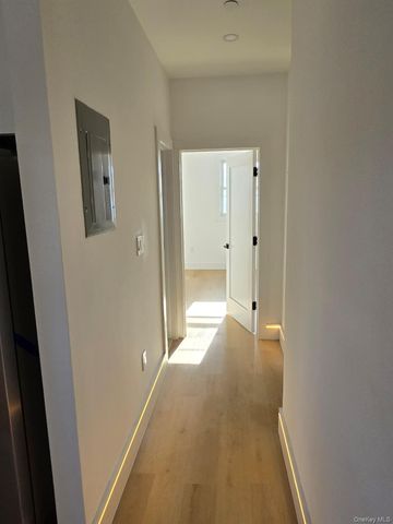 508 Beach 45 Street, Far Rockaway, NY 11691