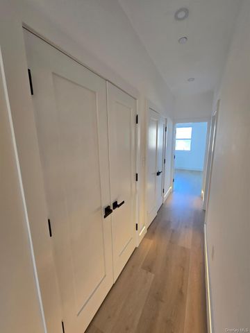 508 Beach 45 Street, Far Rockaway, NY 11691