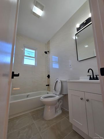 508 Beach 45 Street, Far Rockaway, NY 11691
