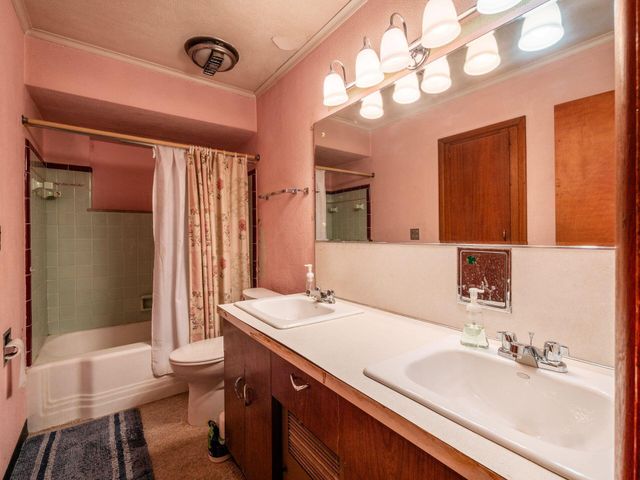 2736 Eastminster Road, Columbus, OH 43209