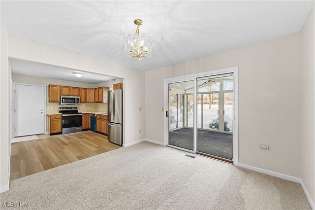 1664 Stone Creek Lane, Twinsburg, OH 44087