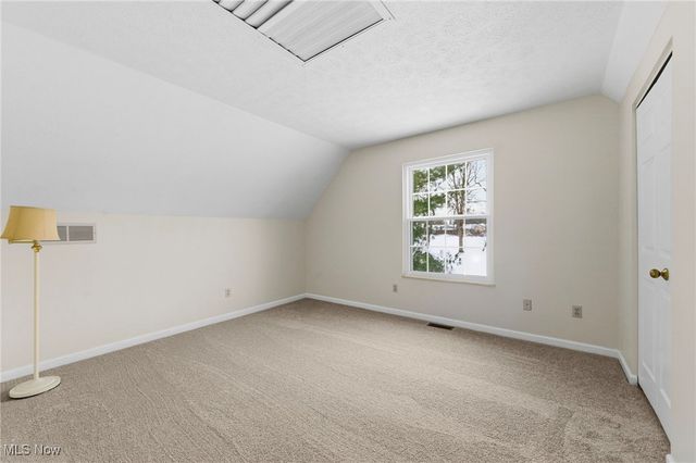 1664 Stone Creek Lane, Twinsburg, OH 44087