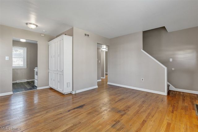 30124 Phillips Avenue, Wickliffe, OH 44092