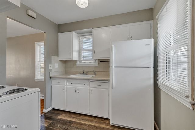 30124 Phillips Avenue, Wickliffe, OH 44092