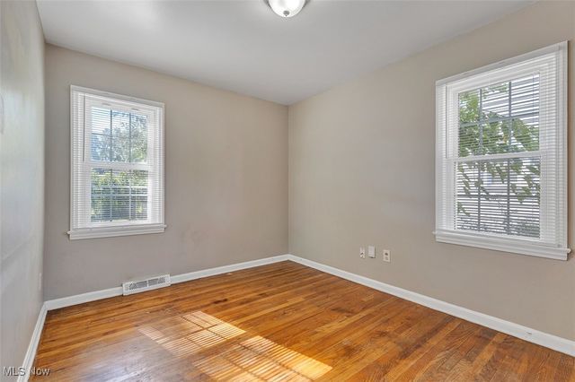 30124 Phillips Avenue, Wickliffe, OH 44092