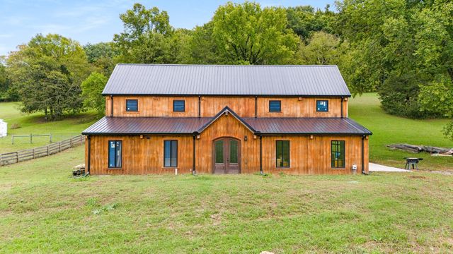 2297 Allisona Rd, Eagleville, TN 37060