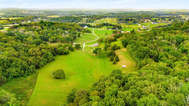 2297 Allisona Rd, Eagleville, TN 37060