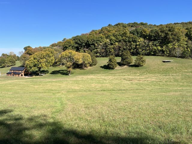 2297 Allisona Rd, Eagleville, TN 37060