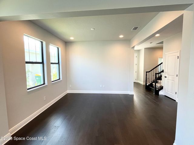 2966 Kamin Drive, Melbourne, FL 32940