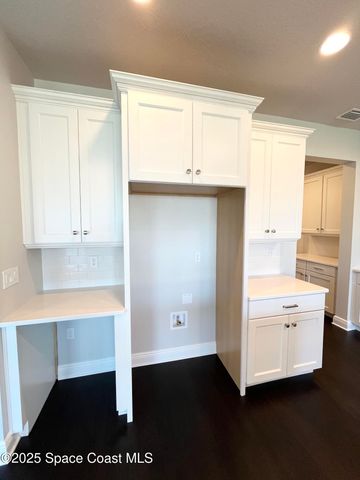 2966 Kamin Drive, Melbourne, FL 32940