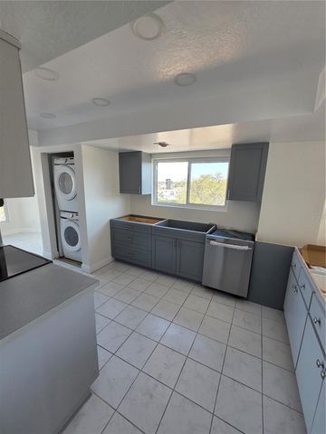 650 ISLAND WAY 408, Clearwater Beach, FL 33767