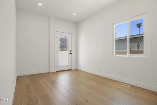 934 Sharon Lane, Ventura, CA 93001