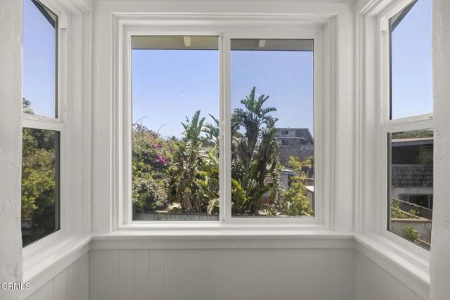 934 Sharon Lane, Ventura, CA 93001