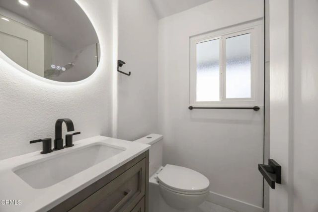 934 Sharon Lane, Ventura, CA 93001