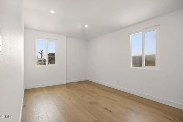 934 Sharon Lane, Ventura, CA 93001