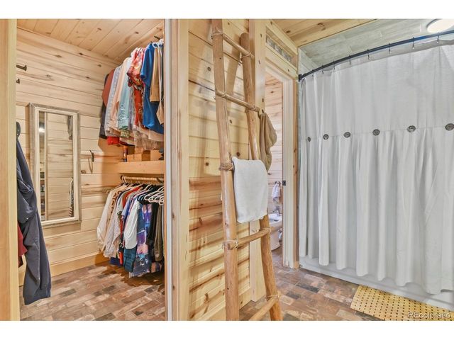 150 Julia Rd, Guffey, CO 80820