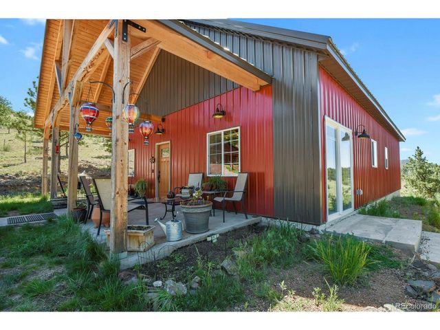 150 Julia Rd, Guffey, CO 80820